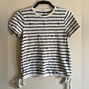 Universal Thread Top